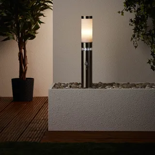 Brilliant LED Sockellampe in edelstahl - Außenleuchte mit einstellbarem Bewegungsmelder & Dämmerungsschalter für LED-Dekolicht - spritzwassergeschützte Pollerleuchte mit Ø 8cm - mit E27-Fassung