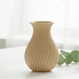 FynDesign LYSA Mini-Vase 12cm Beige – Blumenvase 3D-Druck Deko | Mini-Vase für Einzelblüten, Blütenköpfe & kurze Trockenblumen – 3D-Druck, nachhaltig, matt – für Tisch, Regal & Camping