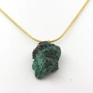 Halskette Malachit Brut. 20.25 Ct. Kipushi Mine, Haut-Katanga, Congo. Made IN E