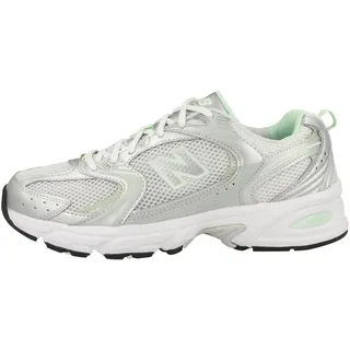 530 White/Black 44