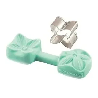 silikomart | Silikonform und Formset MINI LILAC FLOWER, 3D Blumenform für Tortendekorationen, Ø 33 mm, Made in Italy