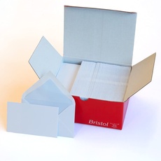 Box Bristoll – Packung mit 200 Briefumschlägen, 74 x 112 cm, aus Papier, handgefertigt, FSC, 80 g, und 200 Kartons, 65 x 108 cm, aus Papier, 200 g.
