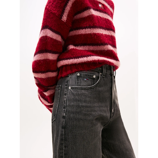 Tapered-fit-Jeans TOMMY JEANS "MOM JEAN UH TPR BI0187", Damen, Gr. 29, Länge 30, schwarz (denim schwarz), Denim/Jeans, Obermaterial: 99% Baumwolle, 1% Elasthan, unifarben, straight fit, Jeans Tapered-fit-Jeans