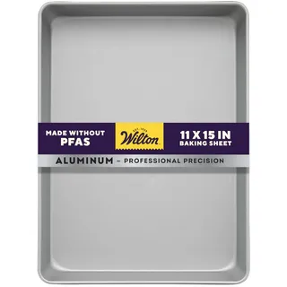 Wilton Performance Pans Längliche Backblech 28x38 cm: Längliche Kuchenform aus Eloxiertem Aluminium Backform für Kuchen, Aufläufe und Sogar Pizza - 28x38x5 cm, Weiß, 11 x 15 inch