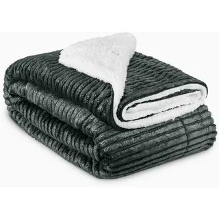 Beautissu Elisa Kuscheldecke 220 x 240 cm Schwarz/Bronze