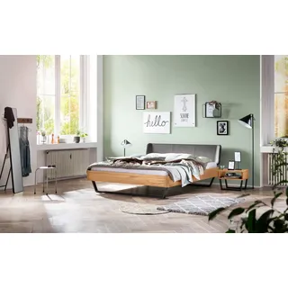 Hasena Massivholzbett, Kopfteil gepolstert Montieri, Farbe: Wildbuche natur, geölt, Bezugsfarbe: Kul smoke, Metallfarbe: Anthracit, verschiedene Größen - 20 cm/180 x 210 cm