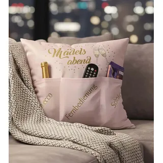 KAMACA Frauenkissen Dekokissen mit Füllung 43x43 cm mit 3 Taschen Lustiges Geschenk für Frauen Mama Freundin Schwester Kuschelkissen mit Spruch Couch Filmabend Muttertag und mehr (Mädelsabend)