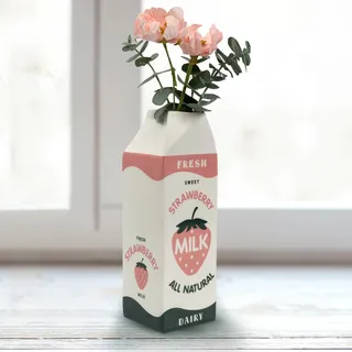 Milchkarton-Vase – Keramik – Vintage inspirierter Kawai-Stil Erdbeere Küche Dekor – handbemalt von Bien Beau –