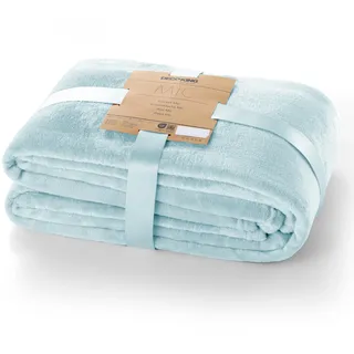 DecoKing Kuscheldecke 160x210 cm hellblau Decke Microfaser Tagesdecke Fleece weich sanft kuschelig Baby Blue Mic