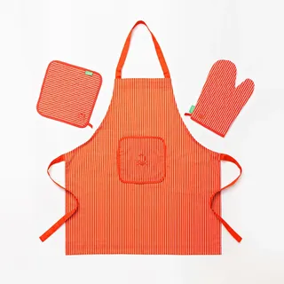 Benetton Schürzen-Set , Rot , Textil , Streifen , 25x2x30 cm , Textiles Vertrauen - Oeko-Tex® , Tasche , Heimtextilien, Geschirrtücher & Schürzen, Kochschürzen