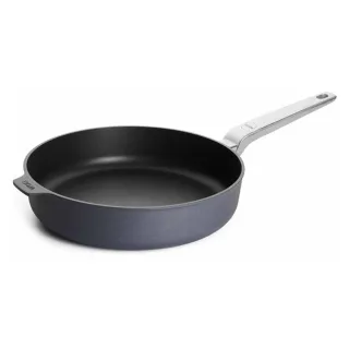 WOLL Pro Bratpfanne Induktion, spülmaschinengeeignet, Robuste Pfanne mit festem Edelstahlstiel, 1 Pfanne, Ø 24 cm